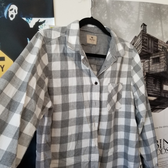 Wind River Plaid Button Up - Picture 2 of 3